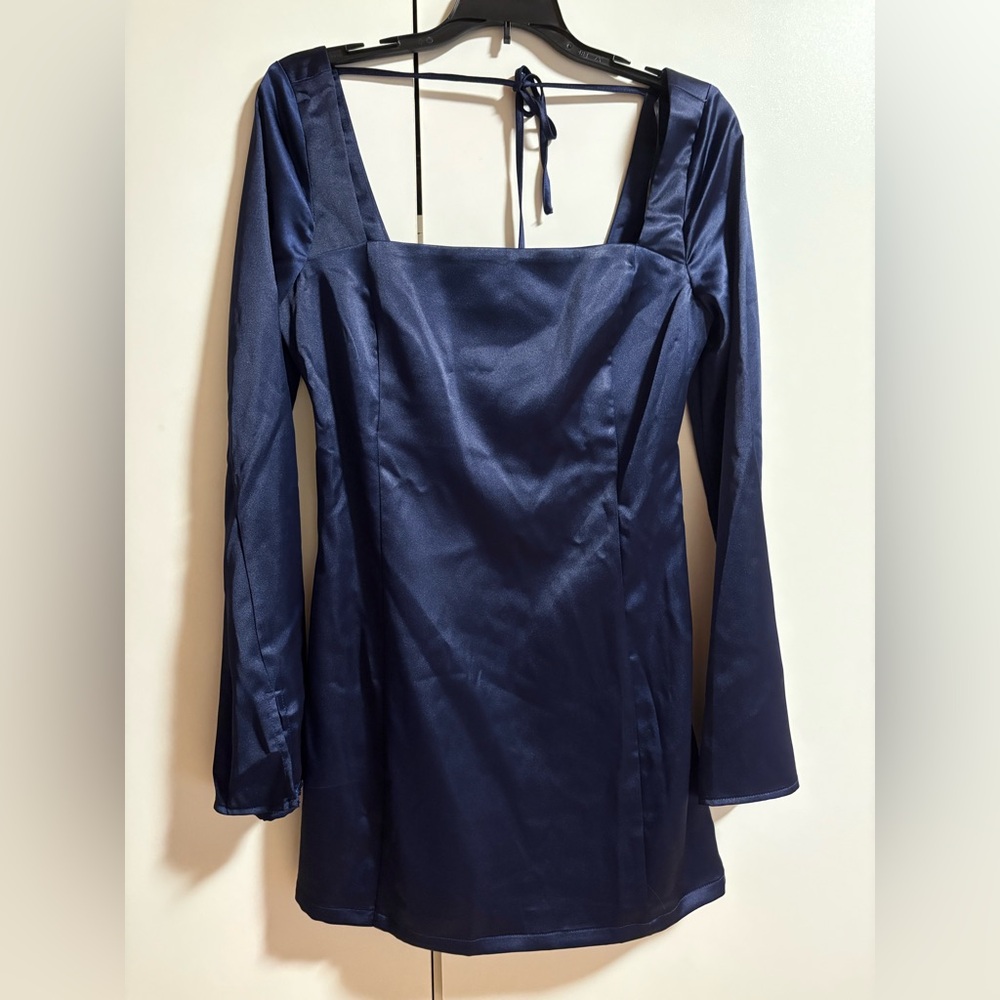 NWOT Wild Fable Blue Sheath Dress Long Sleeve Square Neck